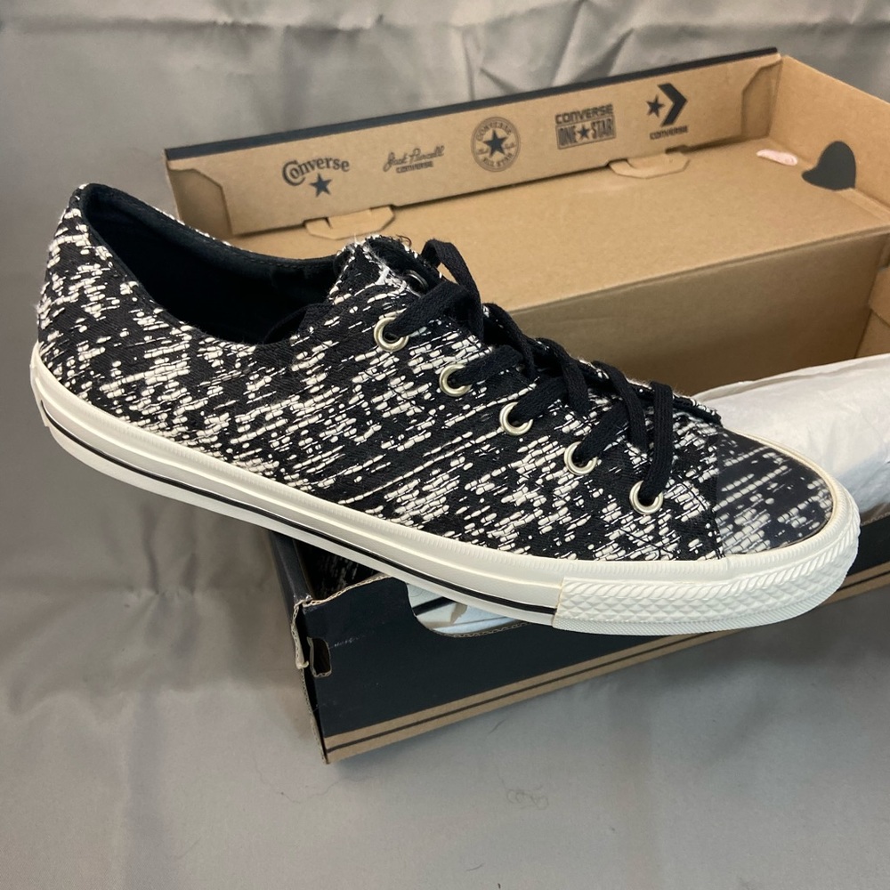Converse Gemma Ox NIB